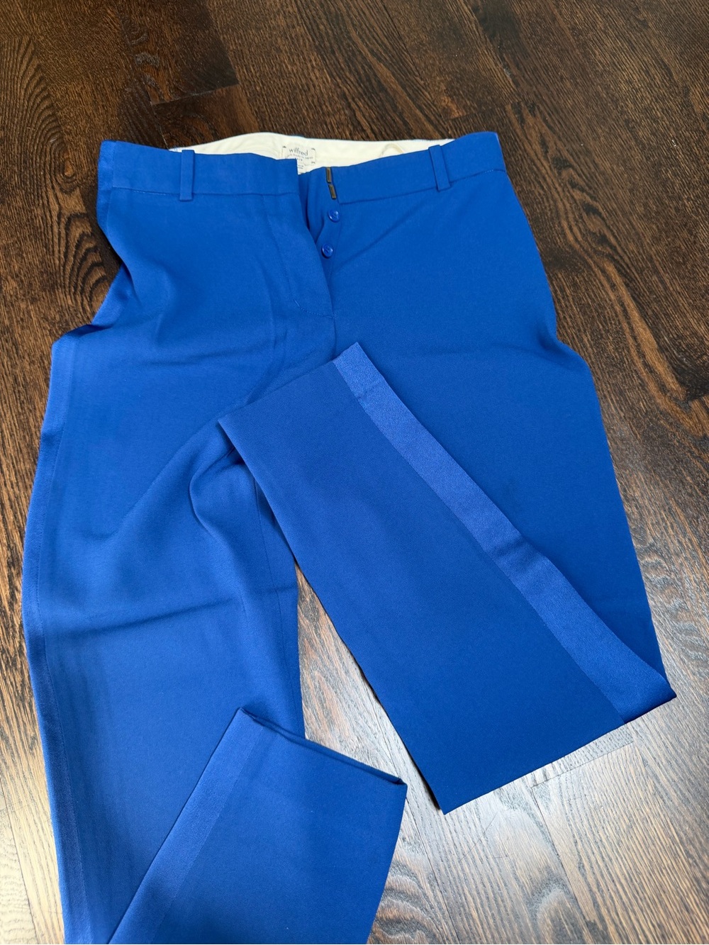 Aritzia Navy Cropped Tailored Pants - Picture 4 of 6